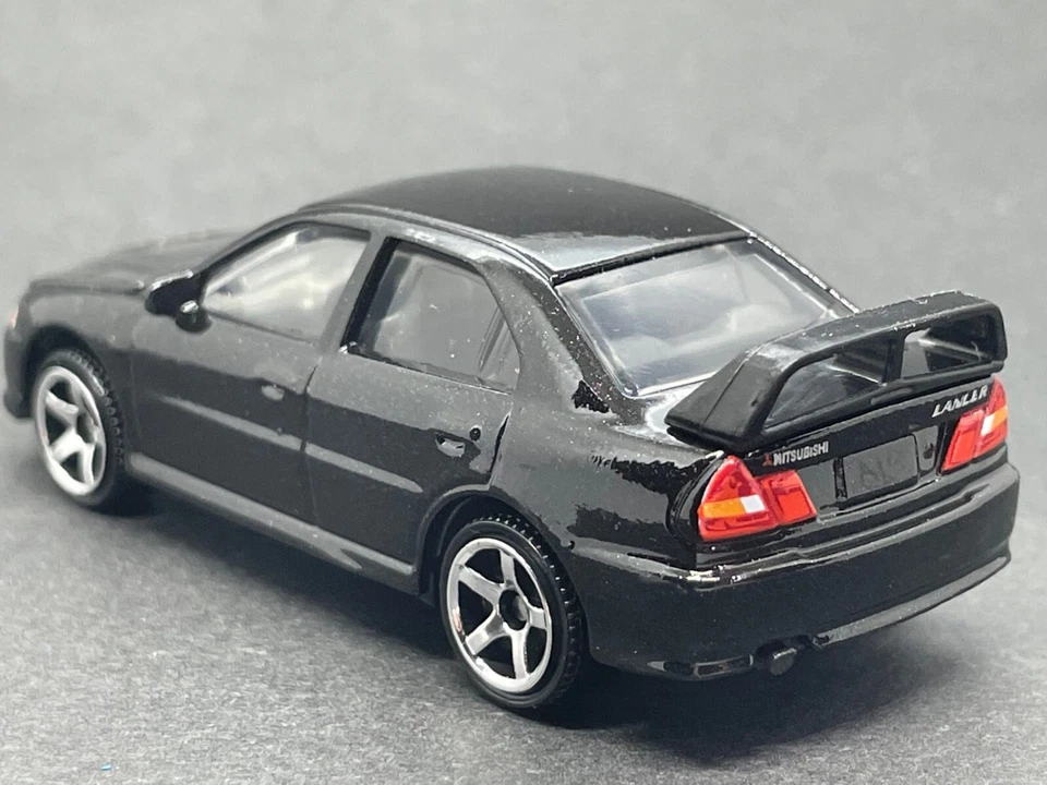 MATCHBOX 1996 MITSUBISHI LANCER EVOLUTION IV - COMO NUEVO Foto 3 de 4