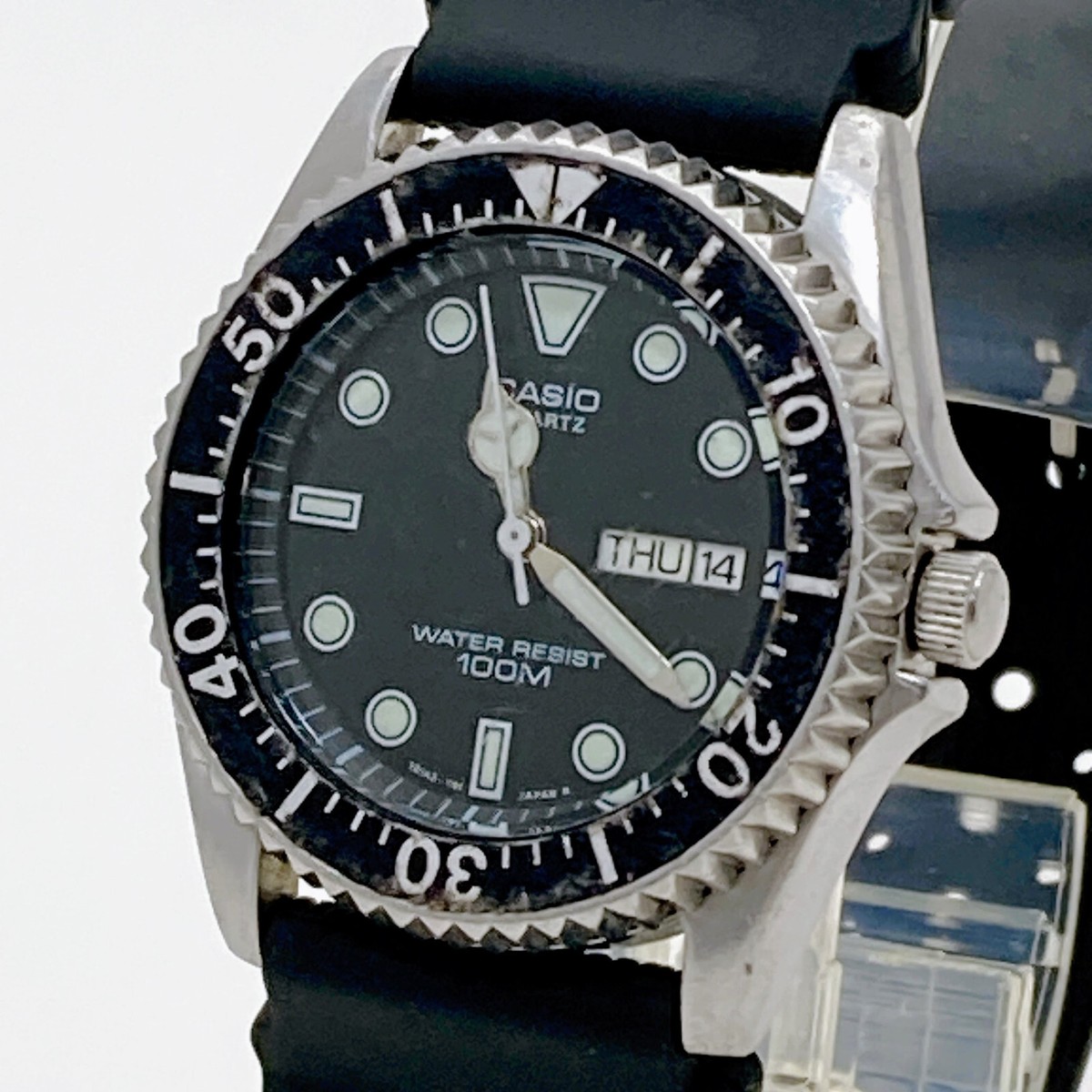 CASIO MQ-550 SWISS ETA 555.422 Men's 10ATM Sports Divers CASIO MQ-550 SWISS ETA 555.422 Men's 10ATM Sports Divers