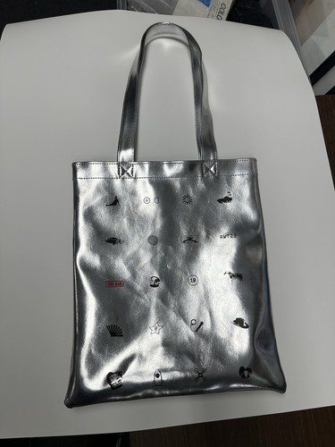Hard to find BEYONCE RENAISSANCE World Tour official VIP Silver Tote Bag