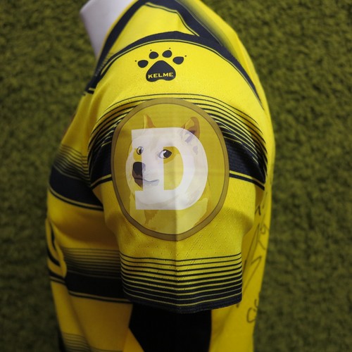 WATFORD HOME SISSOKO 2021-2022 19 PARTIDO USADO 0-1 TOTTENHAM 1/1/22 M 9/10 - Imagen 4 de 15
