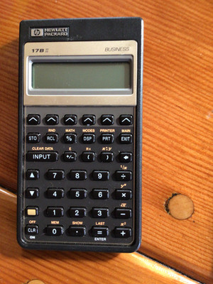 HP 17B Hewlett Packard Business Calculator Vintage 1987 Black collector