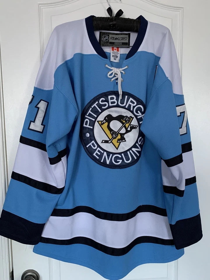 Camiseta deportiva del equipo Pittsburgh Penguins Reebok clásica de invierno Malkin #71 talla 52 Foto 2 de 4