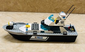 LEGO CITY: Police Patrol Boat (60129) Missing 2 Stickers No/Box or instructions