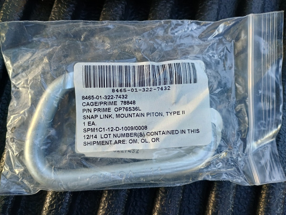 Carabiner Snap Link Mountain Piton Type II Locking New 8465-01-322