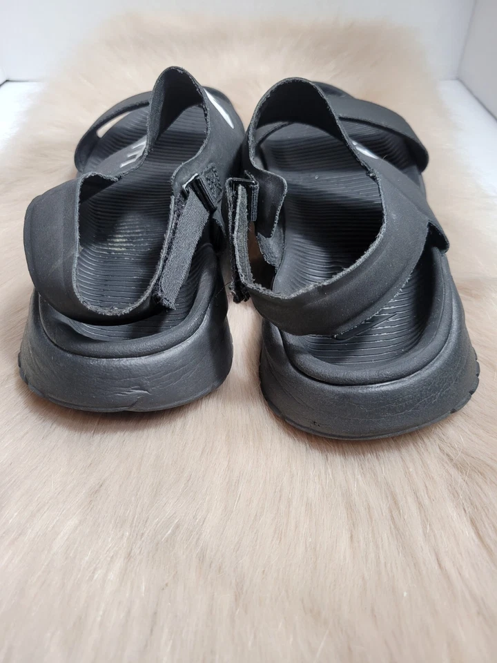 Sandalias planas Nike para mujer Tanjun negras con tiras zapatos punta abierta talla 8 Foto 4 de 4