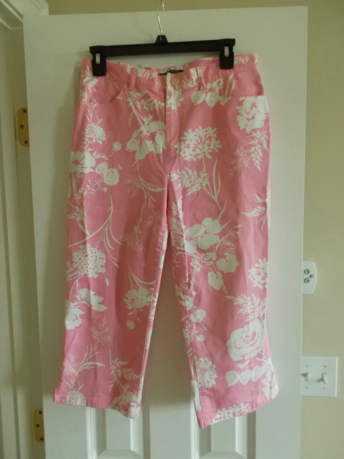 LAUREN RALPH LAUREN SIZE 8 PINK FLORAL CAPRI