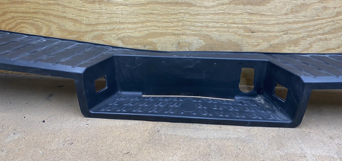 2016-2019 NISSAN Titan XD Rear Bumper Step Pad 85078EZ00B OEM | eBay