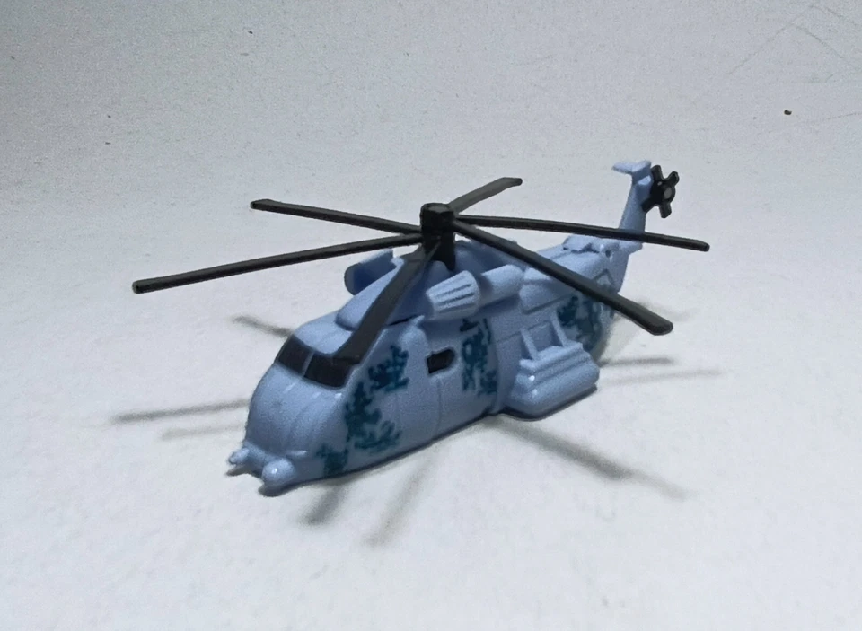 HASBRO 2009 TRANSFORMERS MOVIE ROTF LEGENDS GRINDOR 100% COMPLETE - Image 3 of 4