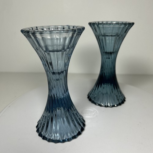 JUEGO DE 2 CANDELABROS CRISTAL MIKASA AZUL AGUA 5"" CRISTAL - Imagen 2 de 9