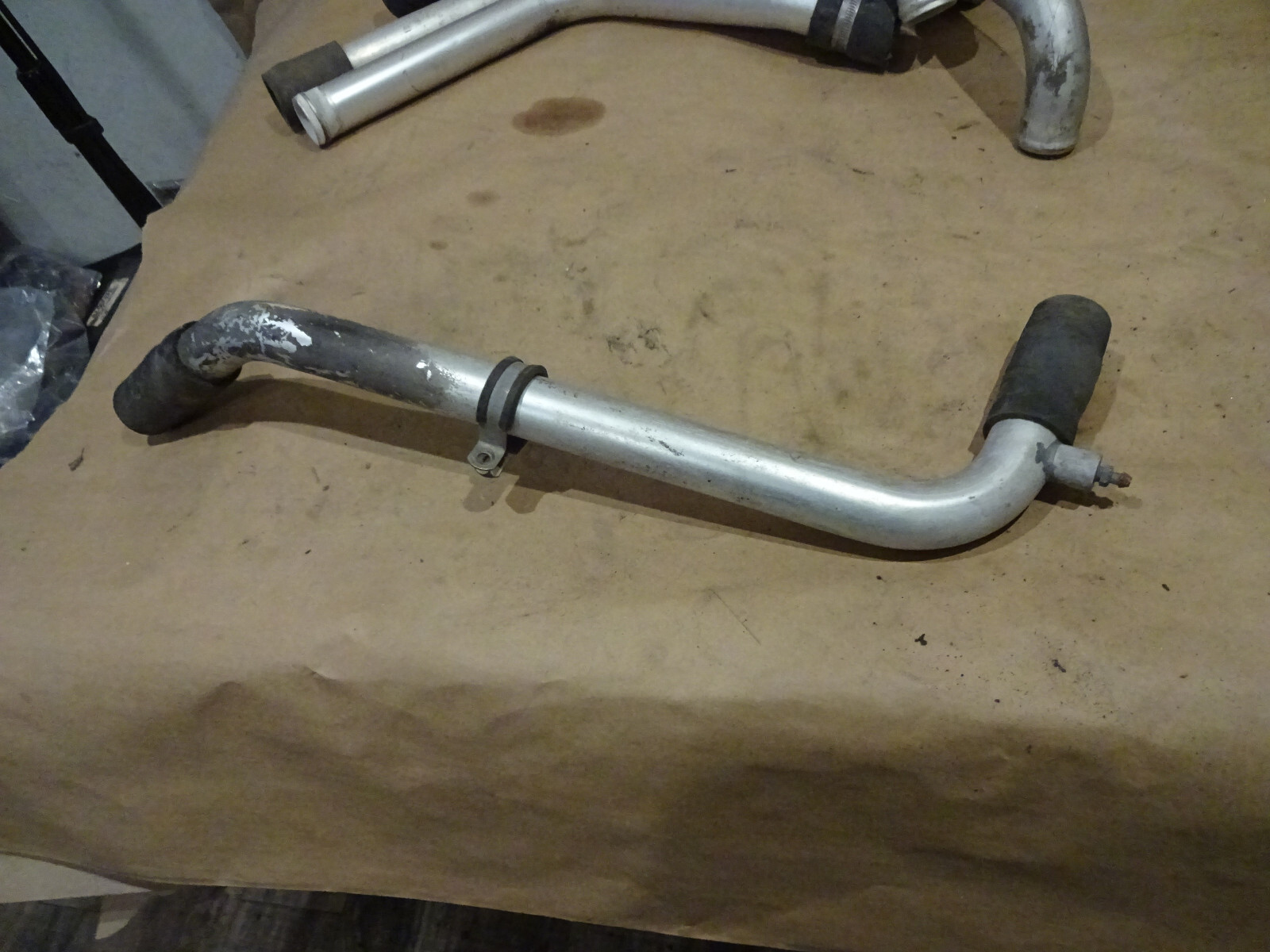 Ferrari Testarossa Water Pipe P/N 125025