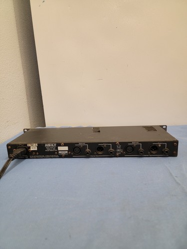 Ashly MQX 2150 graphic equalizer - stereo - two hannel - 15 band - Picture 12 of 17