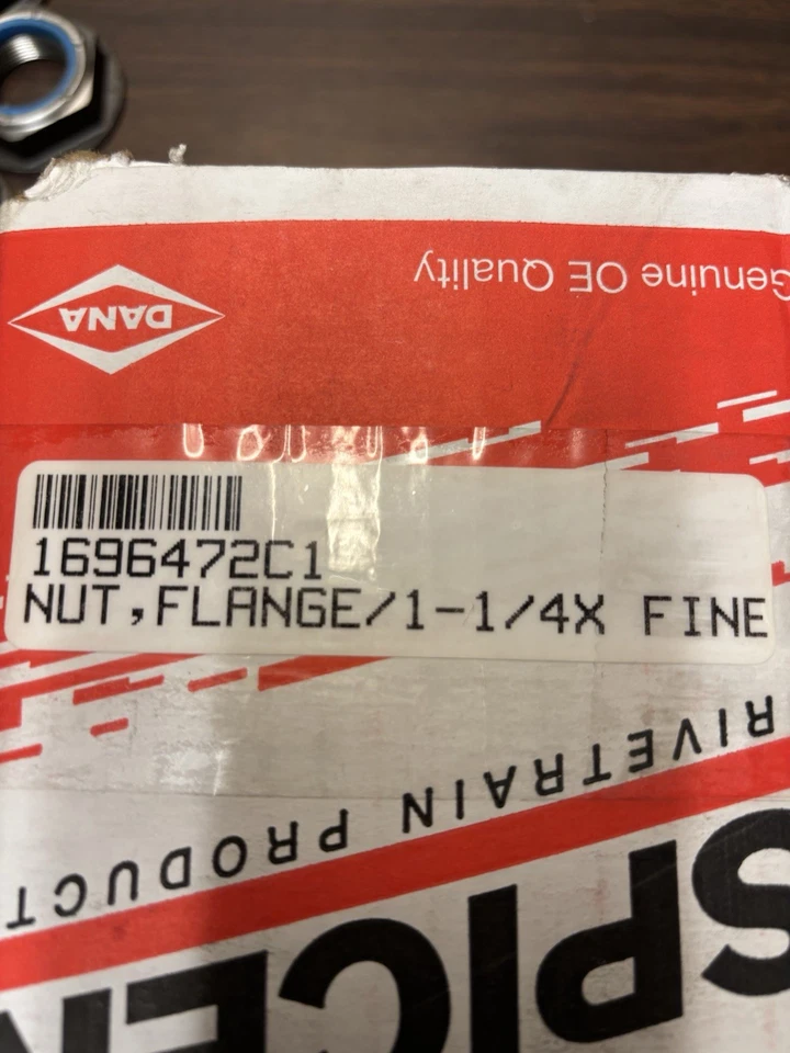 24 tuercas de piñón internacional 1696472C1 Lovk Foto 2 de 2