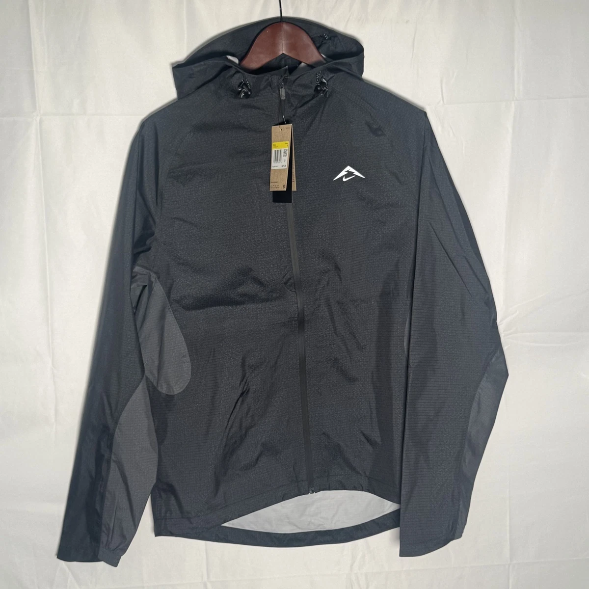 Nike Storm-FIT Athletic Men's Activewear for Sale | Shop Men's