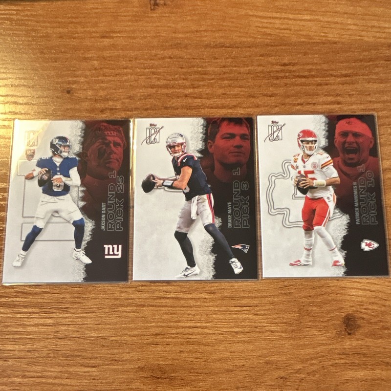 2025 Topps SIGNATURE QB Lot Mahomes II, Maye and Dart! 