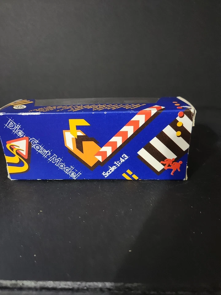 Corgi 1986 Saab 9000Fly Virgin In Orginal Box - Image 3 of 4