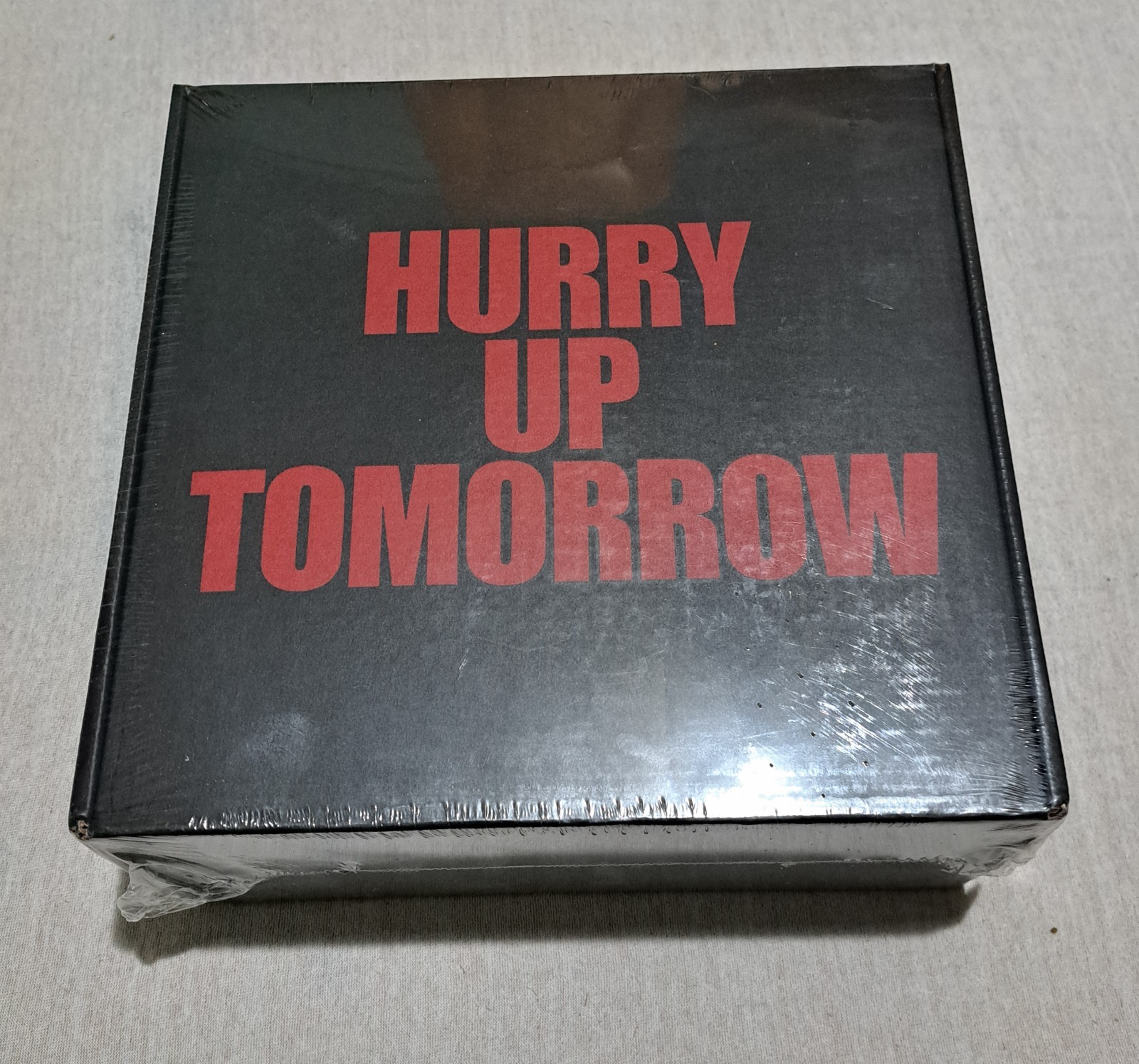 The Weeknd - OVP - Hurry Up Tomorrow 00XO Edition Box Set Hoodie 001 | Größe: L