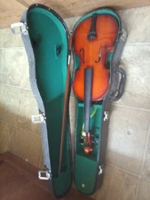 Cremona Violin SV-130, 1/2 Secit Anno Domini 20, with bow and Case