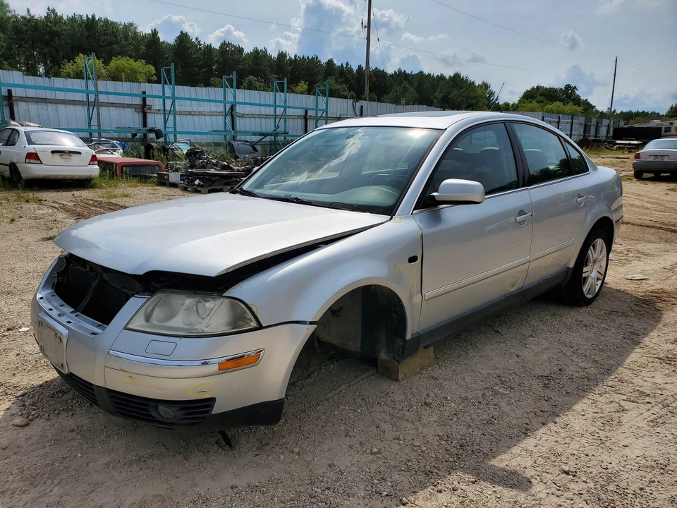 Caixa de fusíveis Volkswagen Passat W8 2004 cabine - Imagem 2 de 4