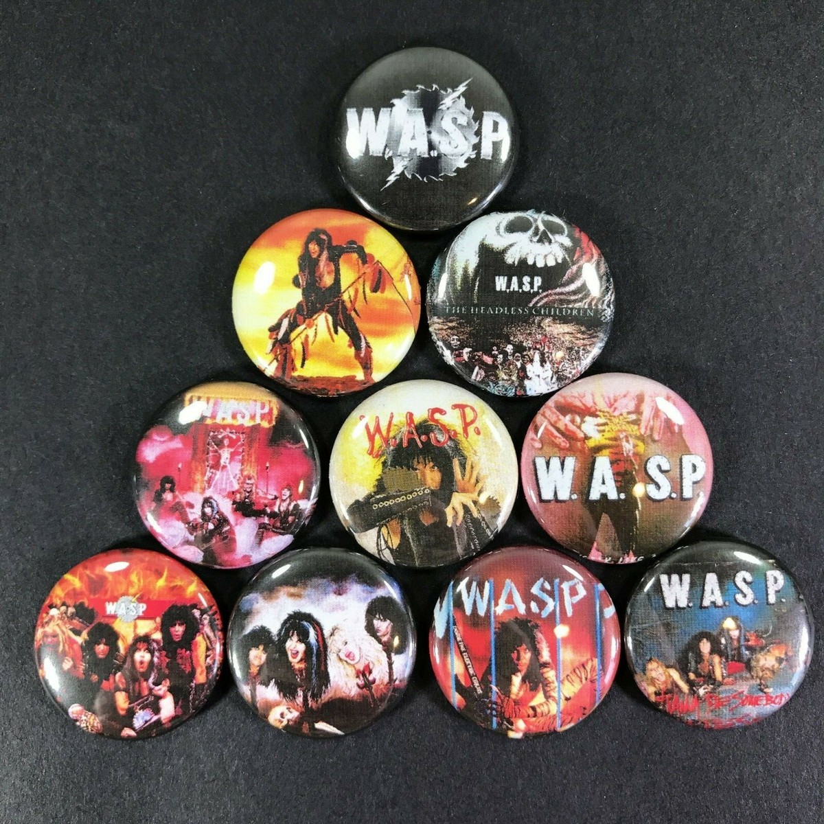 Wasp ギター　ピック　Blackie lawless Photos of Blackie Lawless of W.A.S.P. in Concert in 1985 by