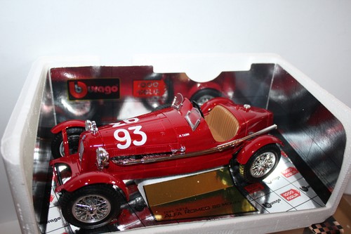 Bburago 3214 Modellauto 1:18 Alfa Romeo 8C Monza (1931) 1000 MIGLIA OVP - Bild 2 von 3