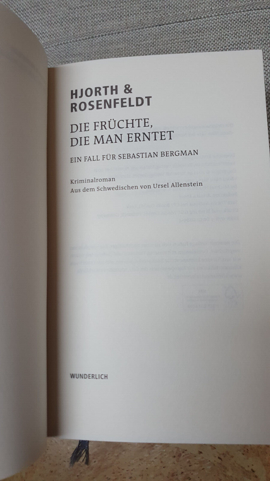 Man Erntet Was Man Sät ähnliche Sprüche Die Früchte, die Man Erntet von Michael Hjorth und Hans Rosenfeldt