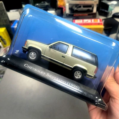 IXO Chevrolet Silverado 1996 1:43 Auto A Escala Diecast Cch Car