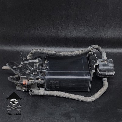 2005-2011 TOYOTA COROLLA MATRIX EVAP FUEL VAPOR CHARCOAL CANISTER 77740-02130 