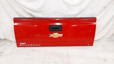 Tailgate / Trunk / Decklid For Sierra Denali 2500 OEM Assy Red Less Cam 1D1 7D1