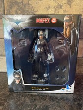 Mafex No. 09 Selina Kyle The Dark Knight Trilogy New in Box