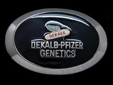TG03112 *NOS* VINTAGE 1970s **DEKALB-PFIZER GENETICS** FARMING BELT BUCKLE