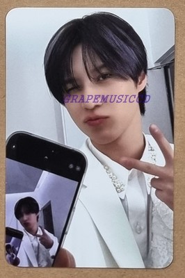 2025 SHINee World VII E.S.S.A.Y DIGITAL CODE ver. KTOWN4U POB