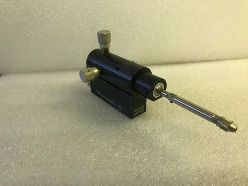 Micromanipulator Labs 450 Left Hand Vacuum Based 100 TPI XYZ Drive / Wrty #1 - Picture 6 of 12