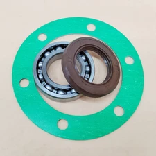 Inside Rear Axle Bearing Seal Gasket Kit for Kawasaki KAF620 KAF950 92045-1208