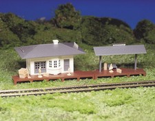 Bachmann HO Suburban Station Plasticville USA Kit 45173