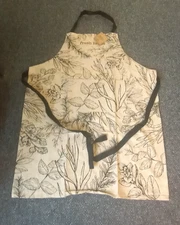 NWT DII KITCHEN APRON 28 X 35 INCHES TAN FRESH HERBS 100% COTTON MADE IN INDIA