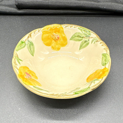 Franciscan Meadow rose fruit or sauce, bowls list is for 1 but have 8 mint cond.