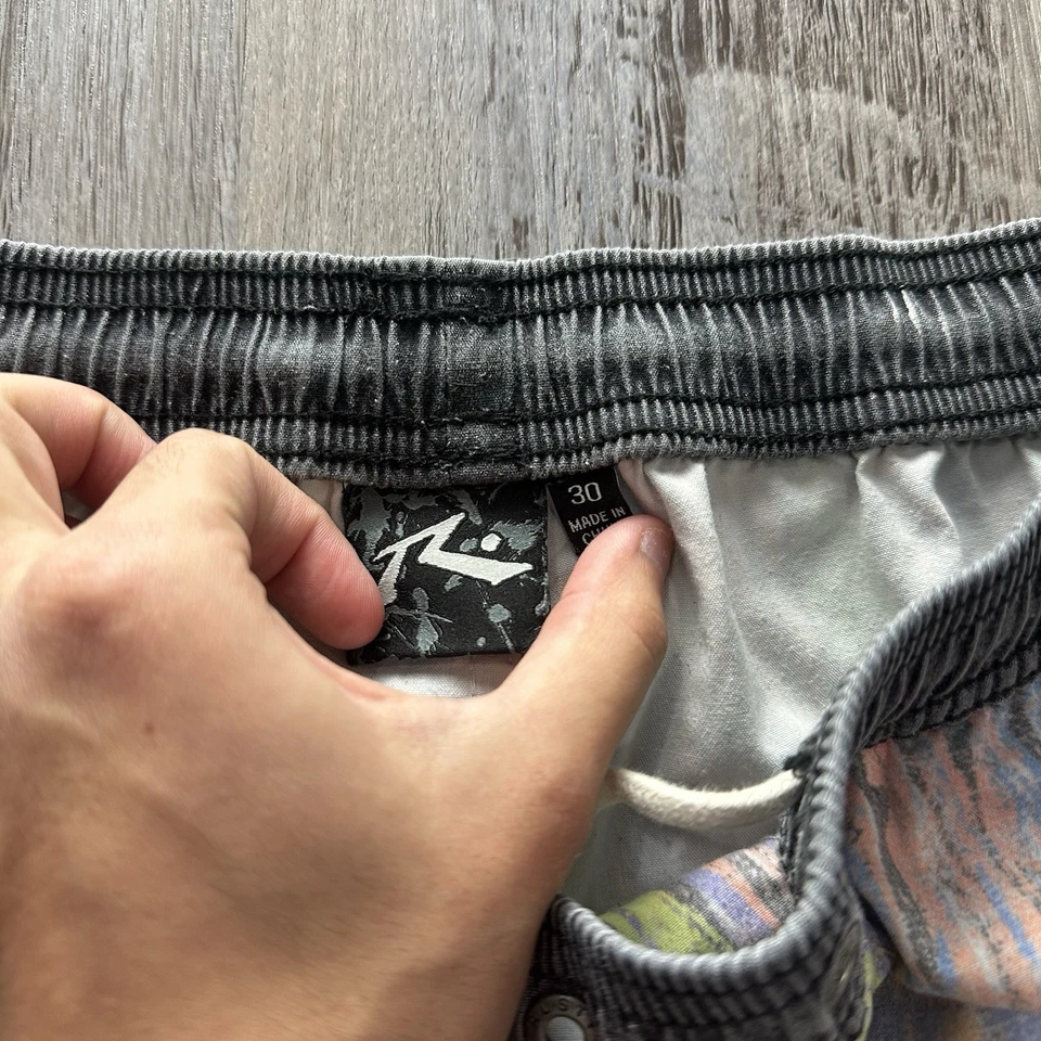 Vintage Rusty Colorful 90’s Y2k Surfing Board Shorts Men's Size 30 - Image 2 of 4