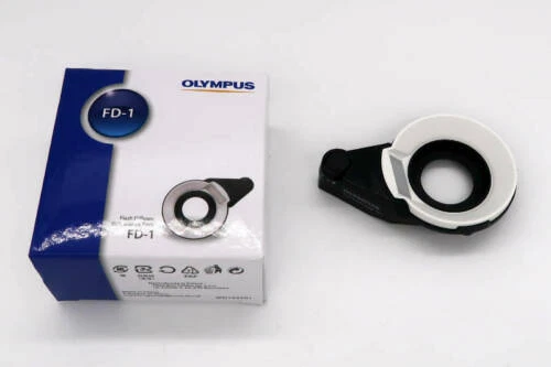 Flashes et accessoires Olympus pour appareil photo et caméscope