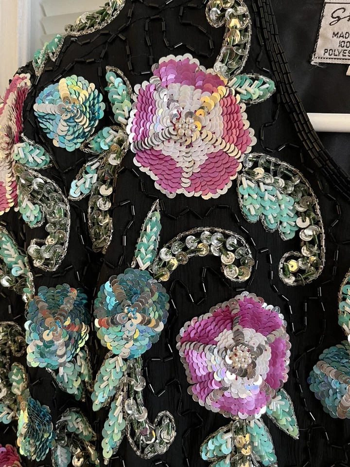 Stenay Top Cuentas Lentejuelas Floral Borde Vieira Formal Plus 2X 100% Seda Usado en Excelente Condición De Colección Foto 4 de 4