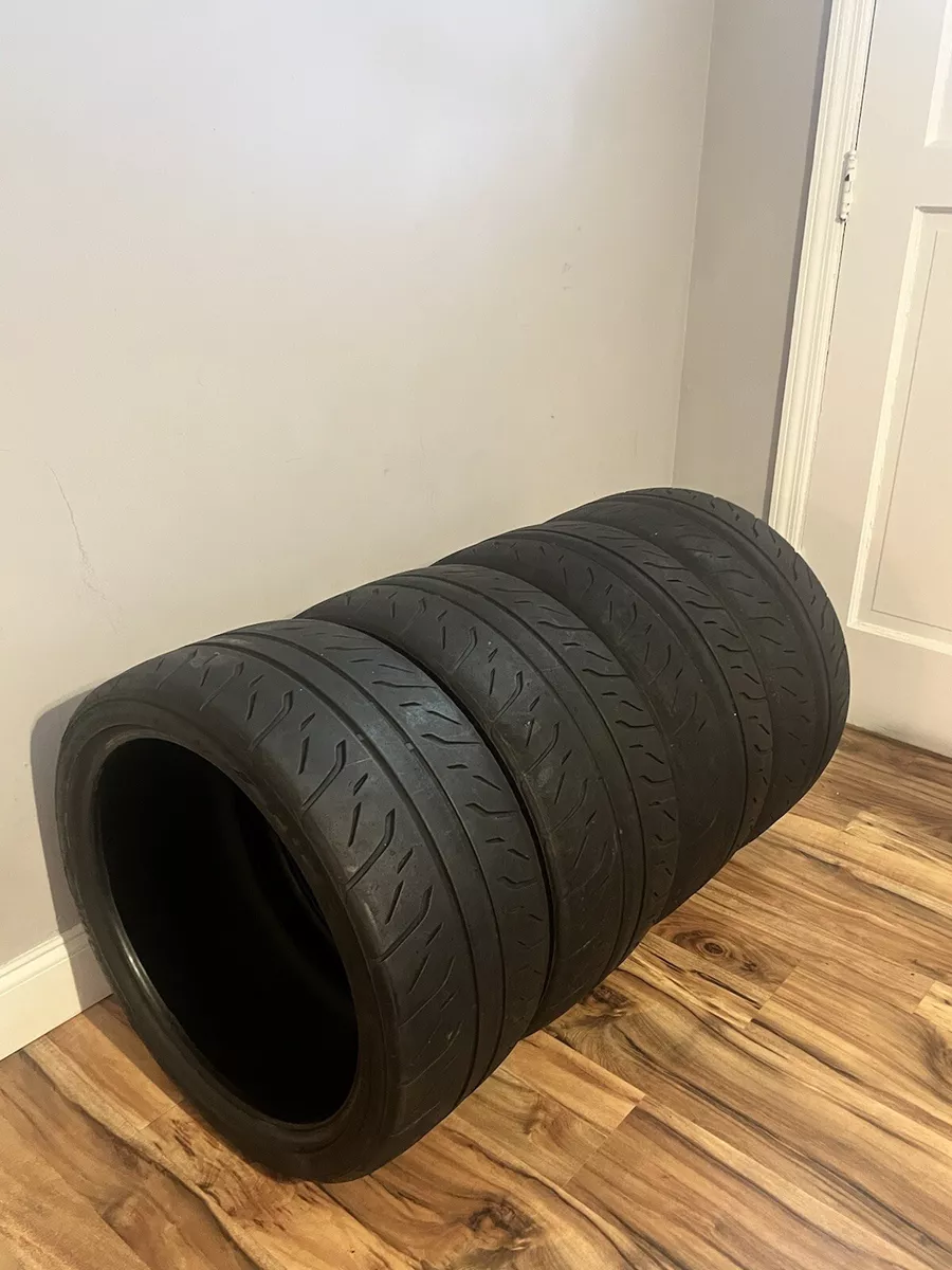 Complete Set Of Bridgestone Potenza RE71R 255/35R19 Tires (4)