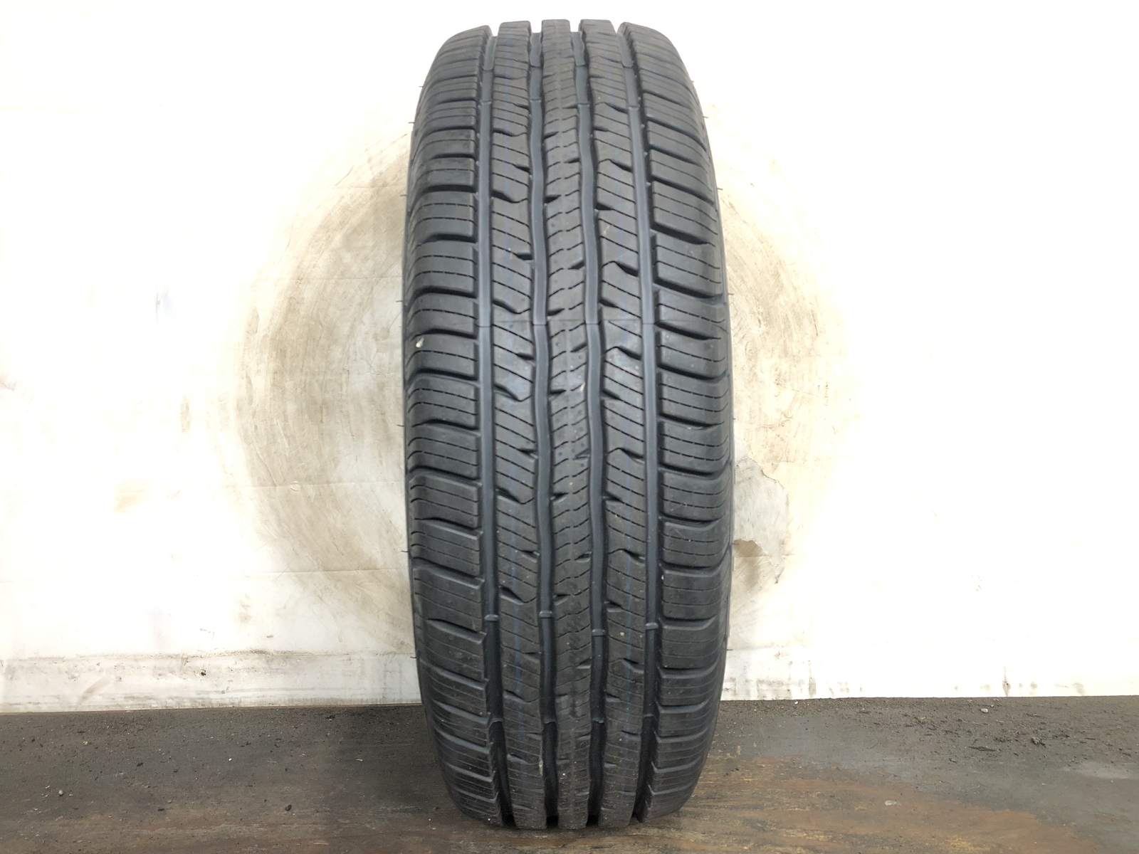BFGoodrich Advantage Control All Season P205/65R16 205 65 16 | Load ...