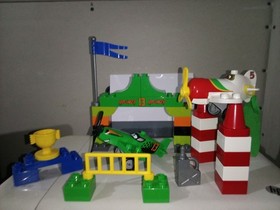 LEGO DUPLO SET #10510 DISNEY PIXAR PLANES RIPSLINGER AIR RACE El CHUPACABRA VGC