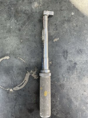 Snap-on 3/8'' Drive Torque Wrench 30 - 200 In-lb QJ217C
