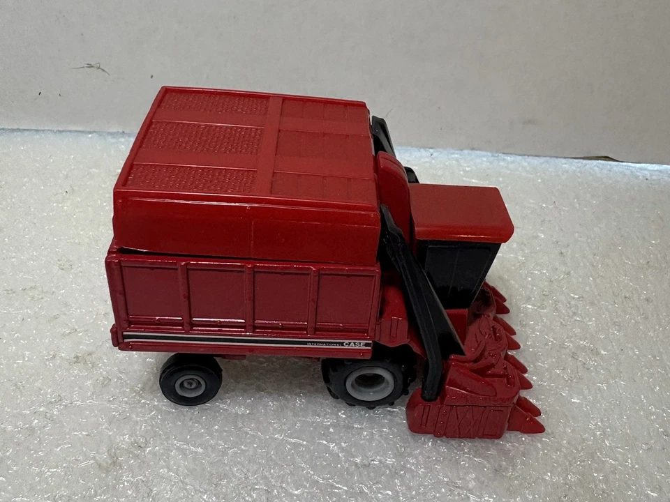 Ertl Case IH 1844 Cotton Picker, Diecast 1/80 - Image 4 of 4