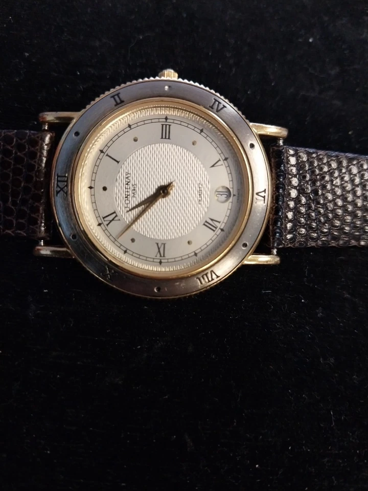 Christian Bernard Fontenay Paris 18K Gold  Plated In Working Condition  - Image 3 of 4