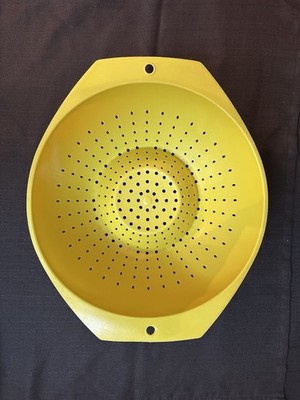 Deka Plastics Kitchen Strainer Yellow Golden 60-70's Vintage Retro