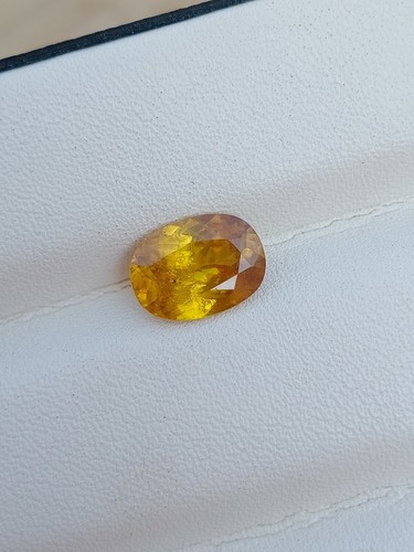 3.5 Carat Natural Cut Sphene/Titanite Loose Gemstone From Pakistan - Picture 7 of 7