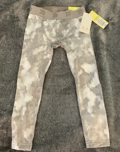 NEW All In Motion Fitted Tights Lot of 2 Boy’s Sz XS 4/5 Gray Pattern Activewear - Picture 2 of 3
