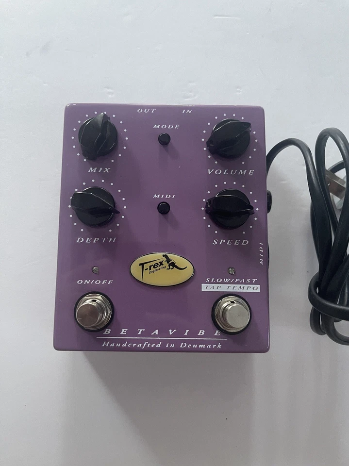 T-Rex Engineering Betavibe Chorus Rotary Simulator Beta Vibe Guitar Effect Pedal - Image 2 of 4