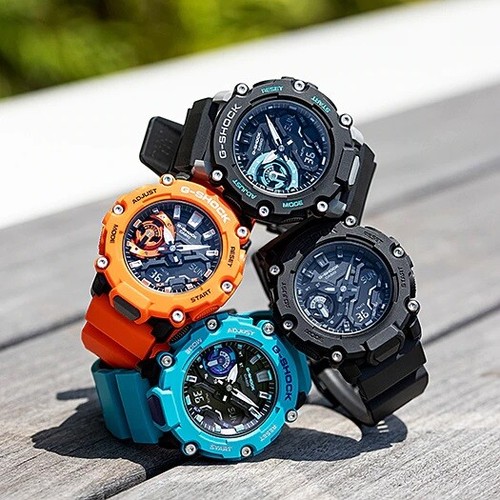 CASIO G-SHOCK GA-2200BB-1AER CARBON CORE GUARD - Photo 9 sur 12